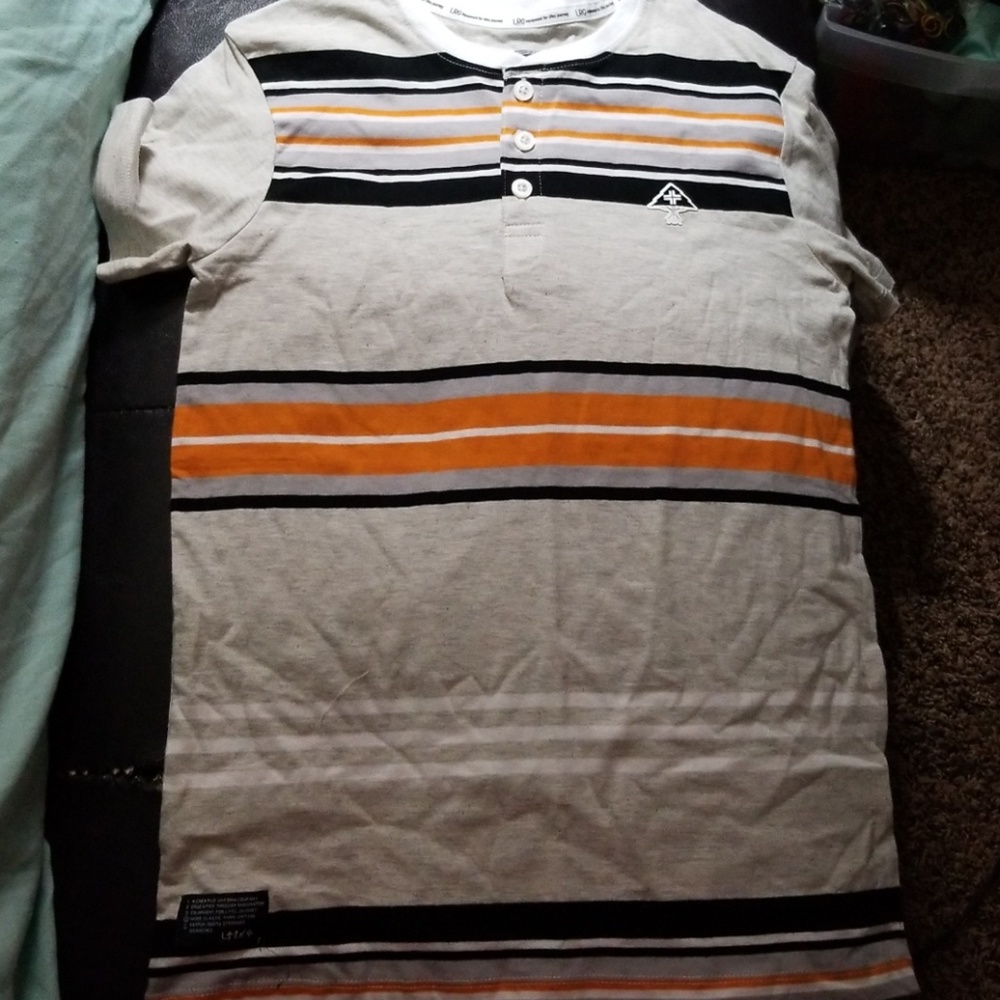 Selling new kids LRG SIZE 8 new with tags